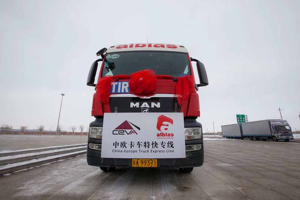 新疆又是MAN！仅用13天！辆中欧TIR国际货运卡车从中国运抵波兰